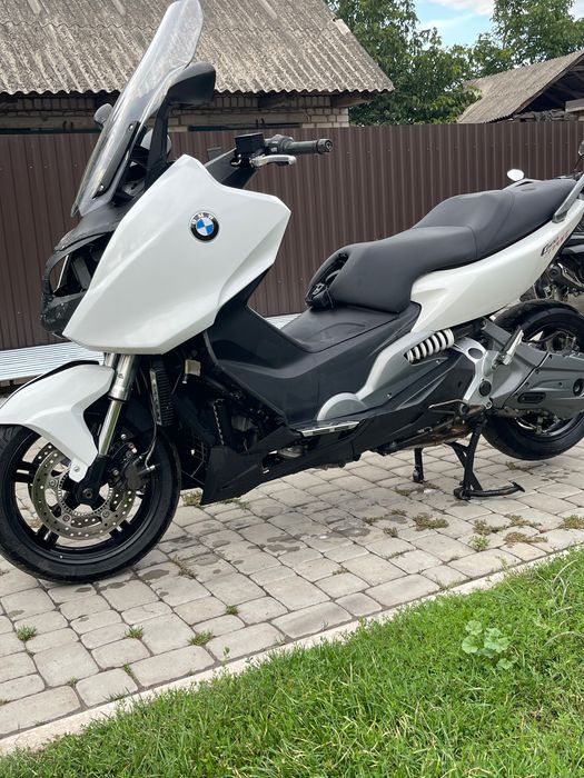 Бмв максі скутер с 600