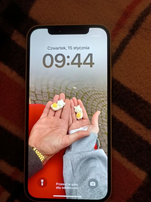 Mam na  sprzedaz Iphone 12