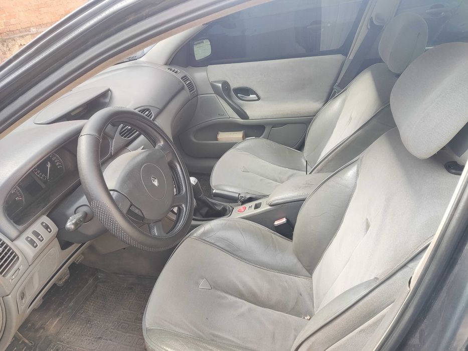 Продам великий сімейний авто