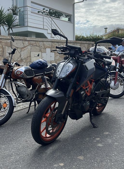 KTM Duke 125 (Ano 2021)
