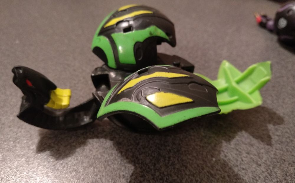 Бакуган Bakugan Dharak Darkus 
(McDonalds).