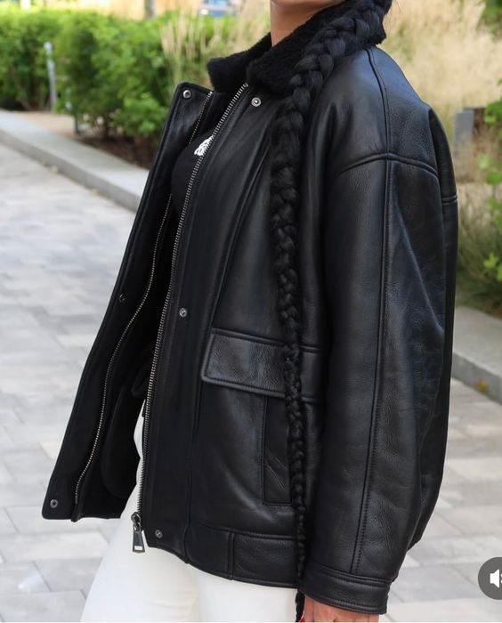 Натуральна дублянка з хутра кьорлі