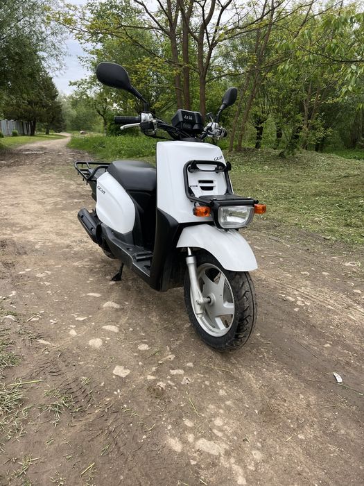 Скутери Honda Dio