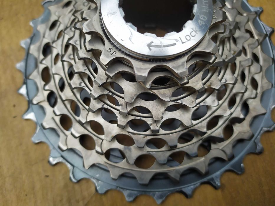 SRAM XG-999 kaseta MTB/Szosa 9Speed 11-32T 172g. Polecam