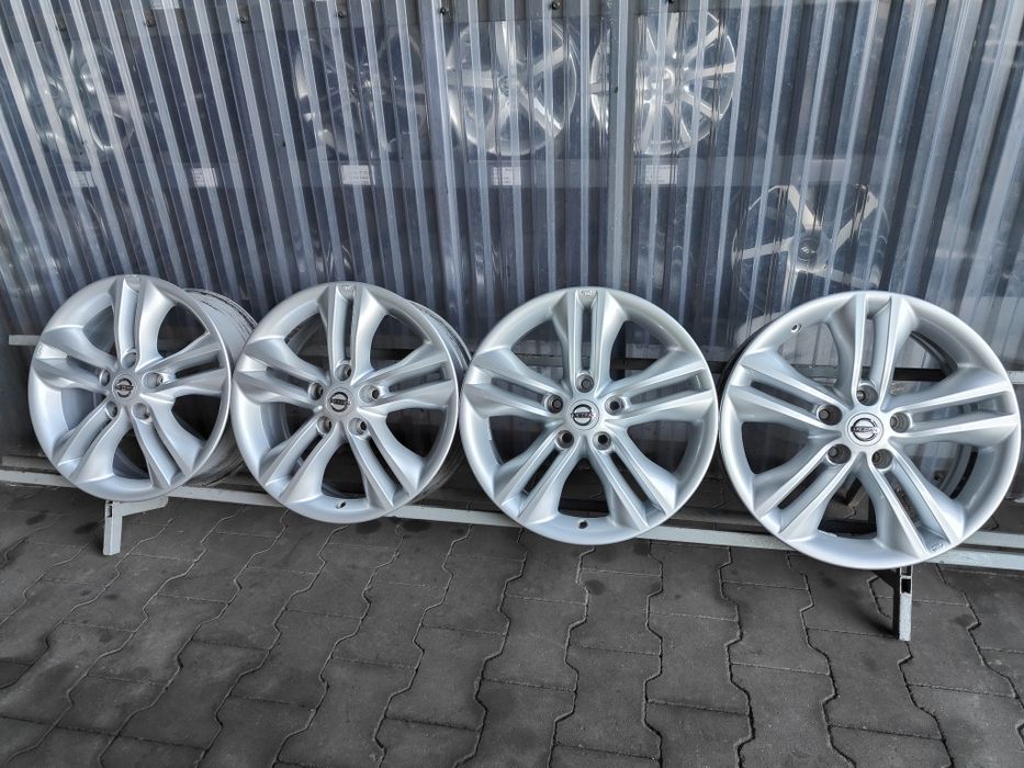 Oryginalne Felgi aluminiowe Nissan qashqai 6.5x17'' 5x114.3 ET40