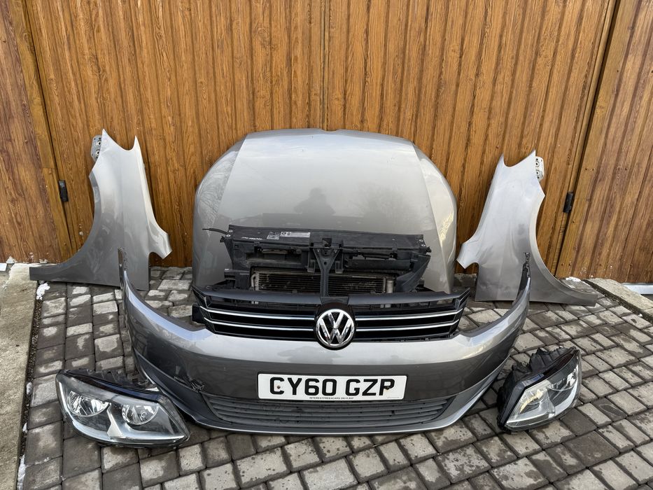 Touran Тоуран 2004-2016 рік (морда)кузова Автозапчастини-Автодеталі