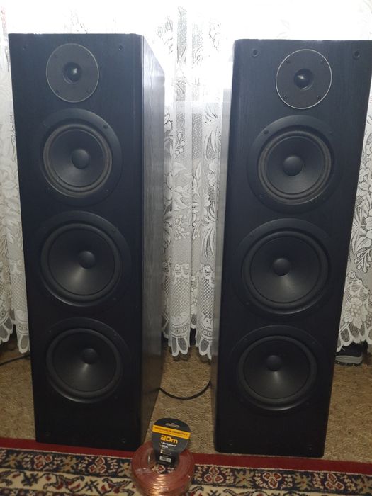 Kolumny wolnostojące