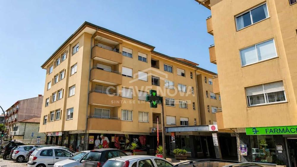 Apartamento T0 em Canidelo - Lugar de garagem