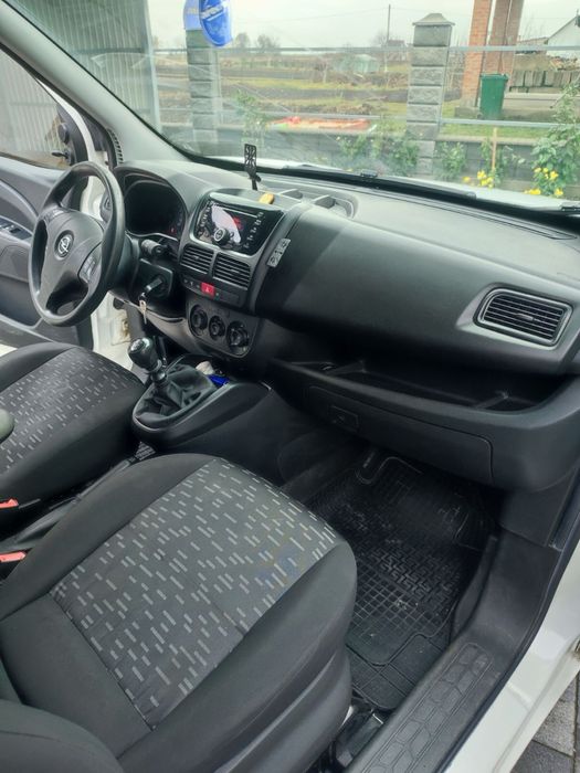 Продам Opel Combo