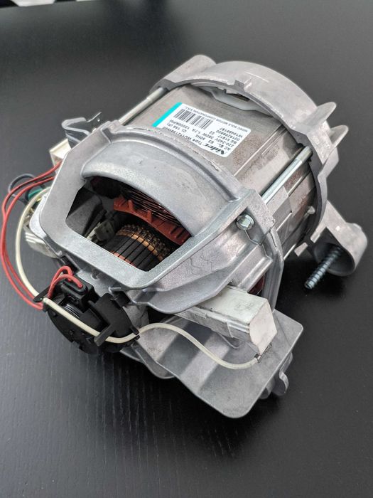 Motor máquina lavar roupa Whirlpool AWOD 052/1