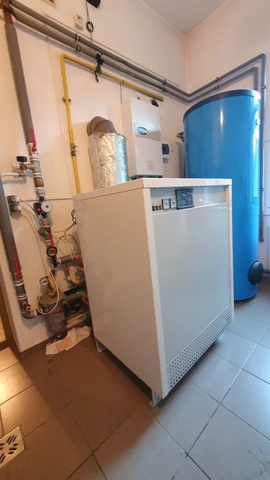 ПРОДАЖ ГОТЕЛЬНОГО КОМПЛЕКСА "Летючий Голандець" в м. Ужгород [діючий]