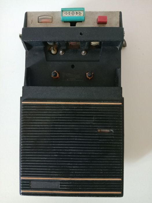 Магнитофон Спутник 401