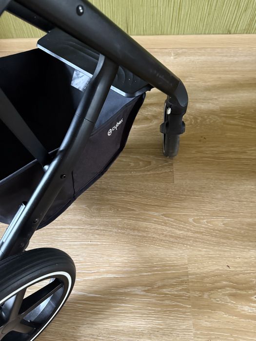 Продам коляску cybex 2 в 1