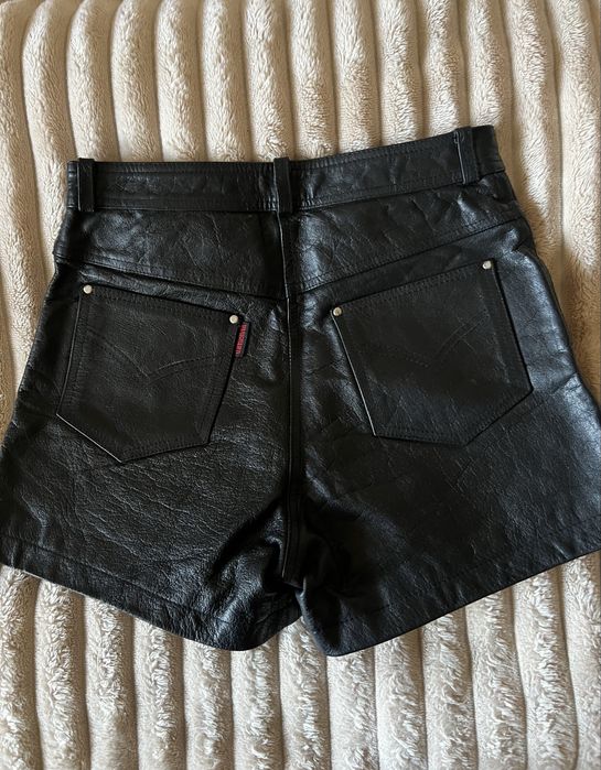 Черные шорты Calfskin