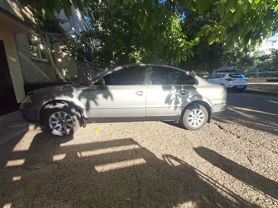 Продам Volkswagen past  b5+ 1.8 турбо бенин
