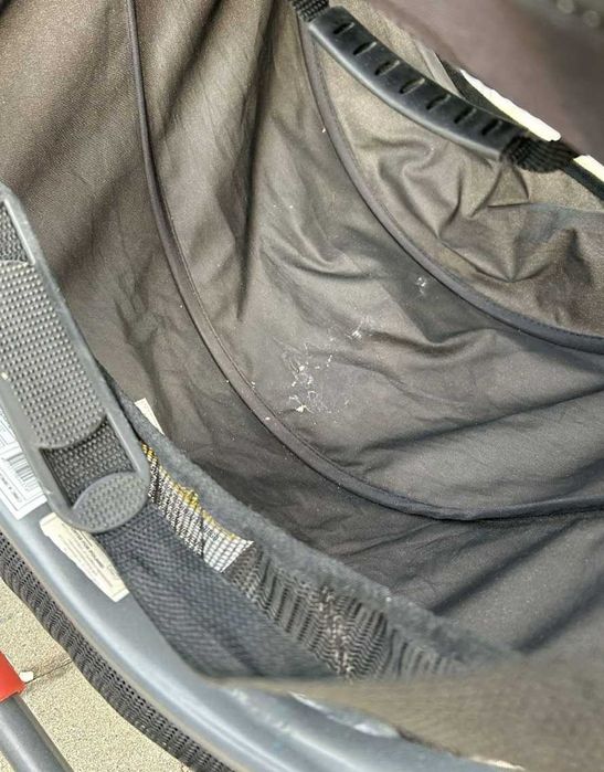 Snap 4 Sport VS - lekki wózek spacerowy pompowane koła.