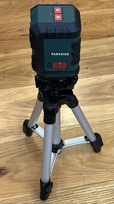 Cross Line Laser ze statywem Parkside