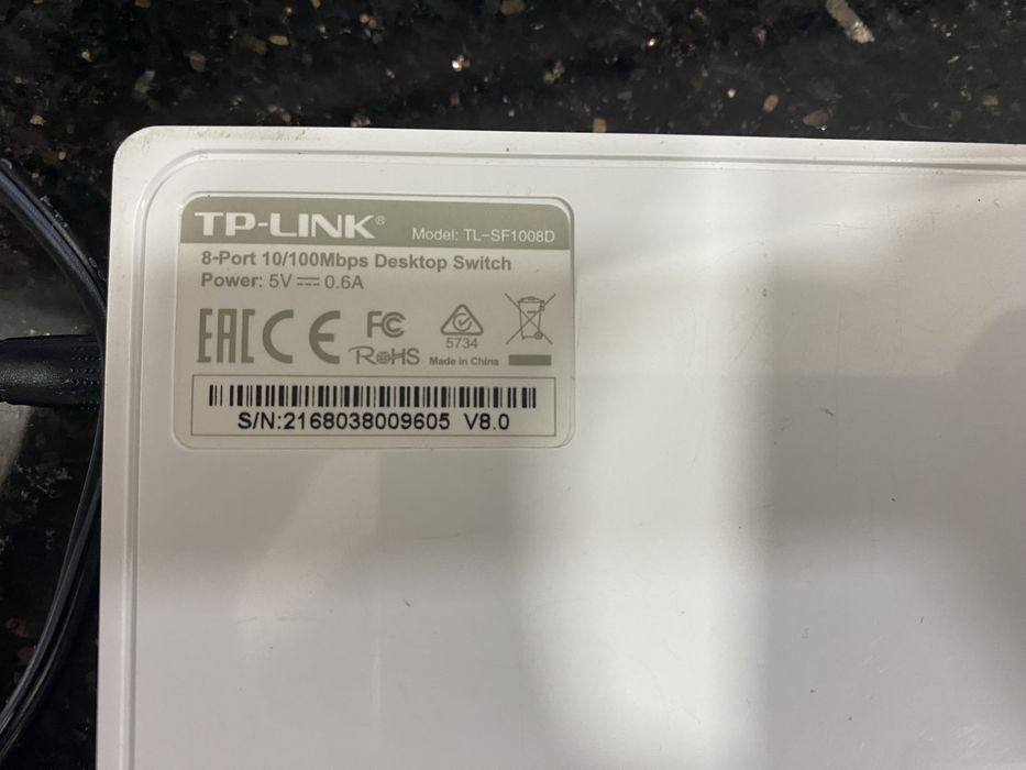 tp link TL-SF1008D Switch de mesa de 8 portas 10/100Mbps