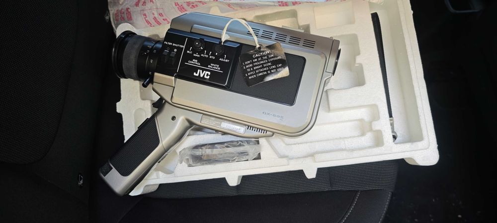JVC GX-88E – Câmara de Vídeo Vintage | NOVA | Na Caixa Original