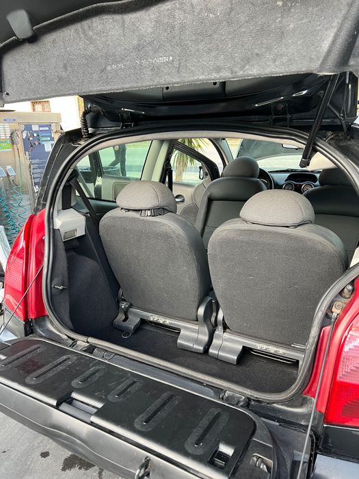 Citroen C2 Preto