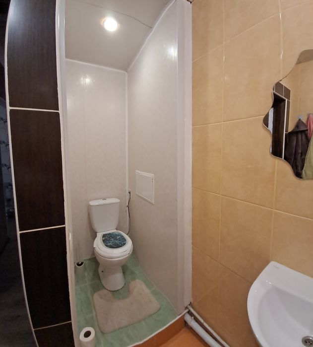 Продам двух комнатную кв. в  г. Самар ( Новомосковск).