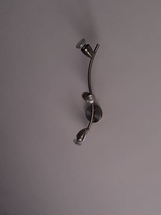 Projetor com 3 lampadas