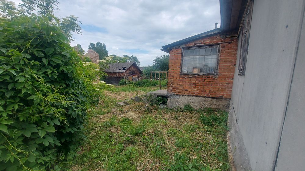 Терміново! Будинок з великою земельною ділянкою в с.Жовтанці