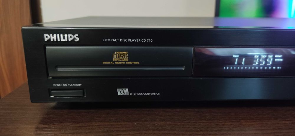 Odtwarzacz CD Philips CD 710