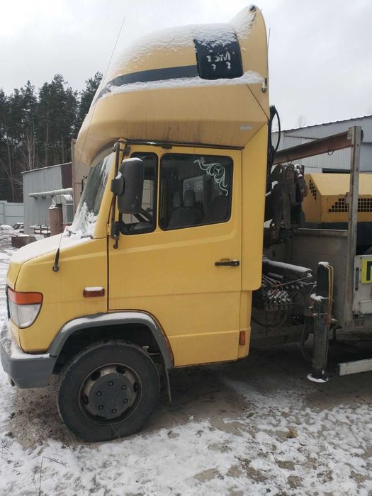 Mercedes-Benz VARIO 815 D грузовой бортовой 2001г.