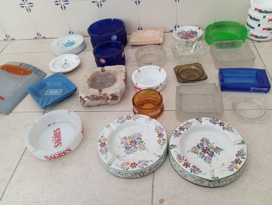 Coleção 50 cinzeiros