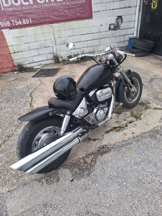 Suzuki vz 800 marauder Chopper / Custom