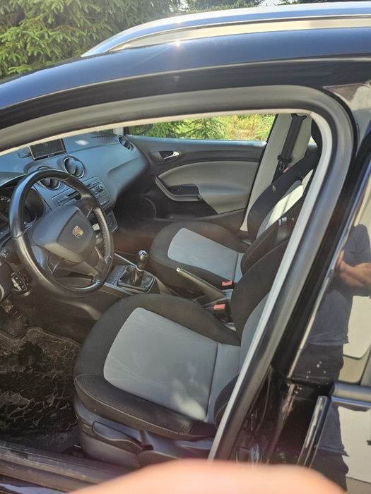 Sprzedam Seat Ibiza 2013