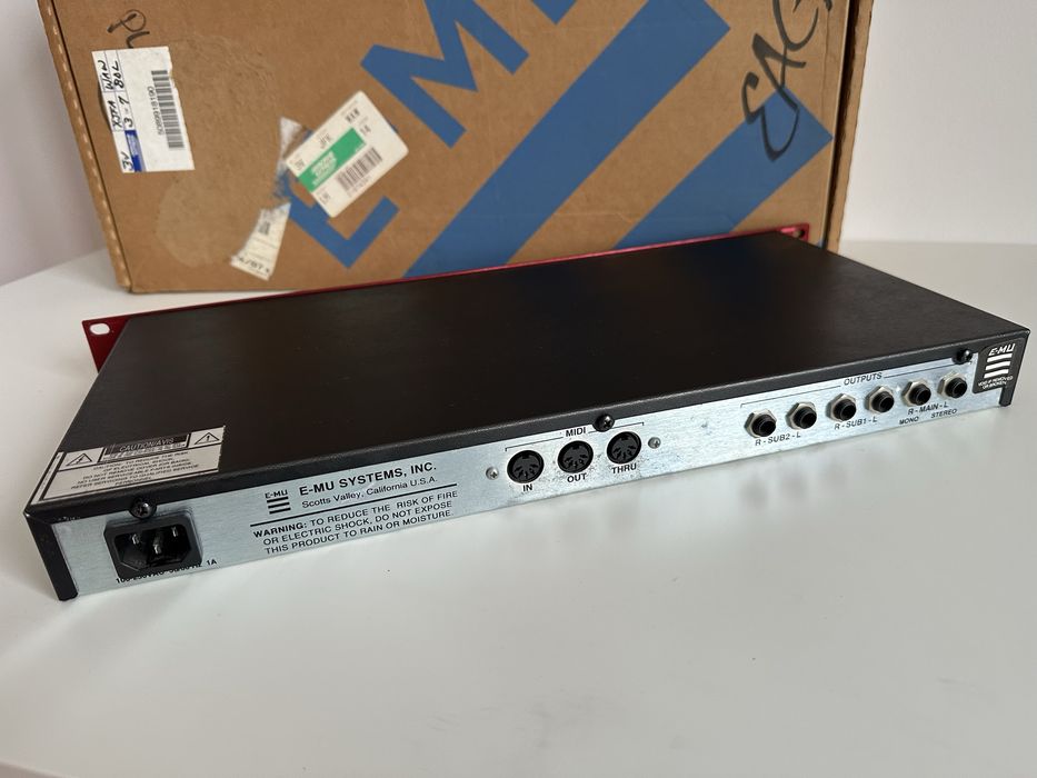 E-MU Carnaval Jugando Con Fuego moduł brzmieniowy rack USA