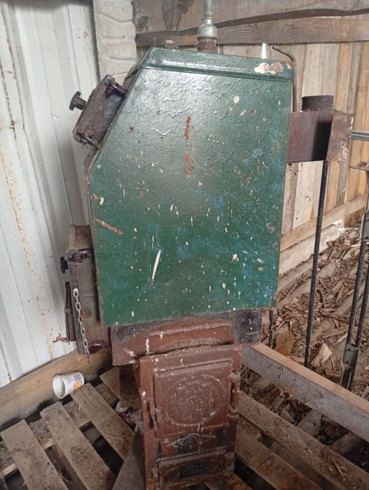 Маю на продаж 2 твердопаливні котли