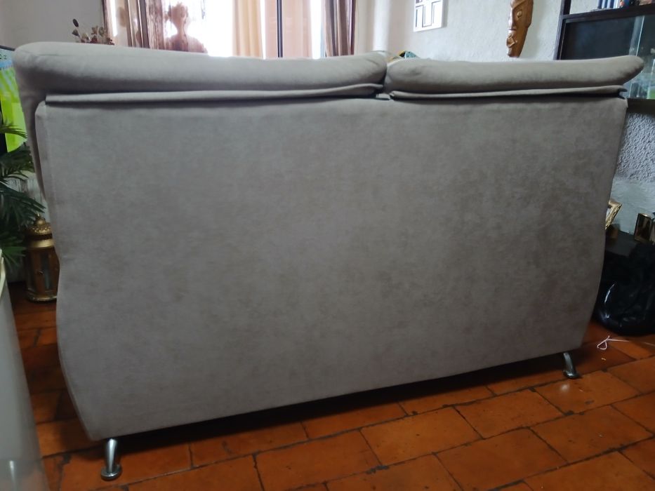 Sofá de 2 lugares