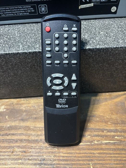 Odtwarzacz DVD Tevion DVD 2001 + PILOT
