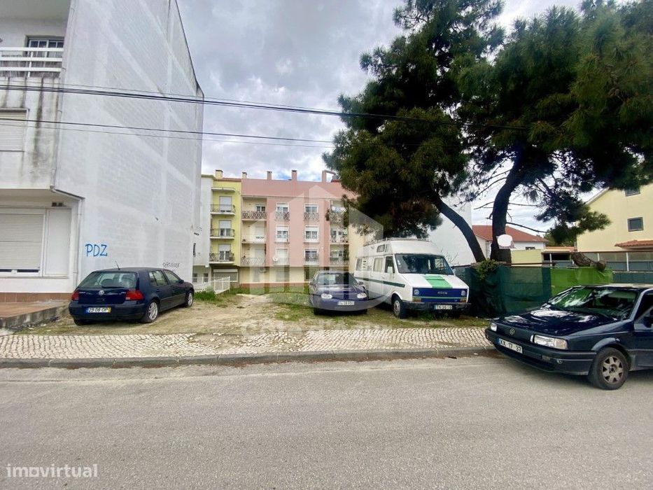 Terreno Urbano para construção - Quinta do Conde