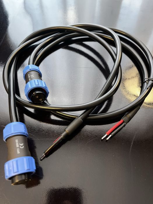 Кабель Bluetti SP21 (aviator) PV/DC input, 2 pin, 1м