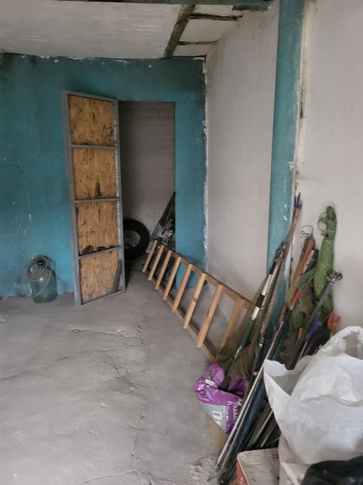 Продам гаражи в кооперативе Ветеран,в черте міста,за Хлебзаводом,