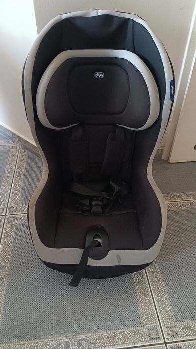 Fotelik samochodowy Chicco 9-18 kg