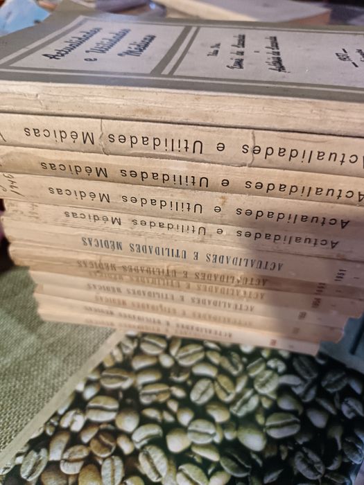 Actualidades  e utilidades médicas,  total 20 livros