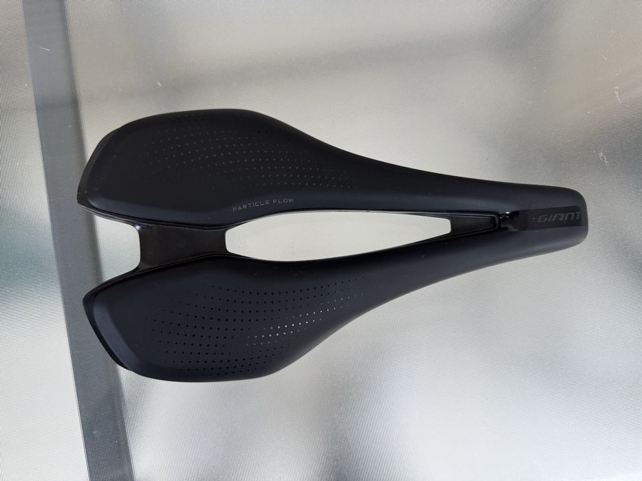 Selim GIANT retirado de bike nova