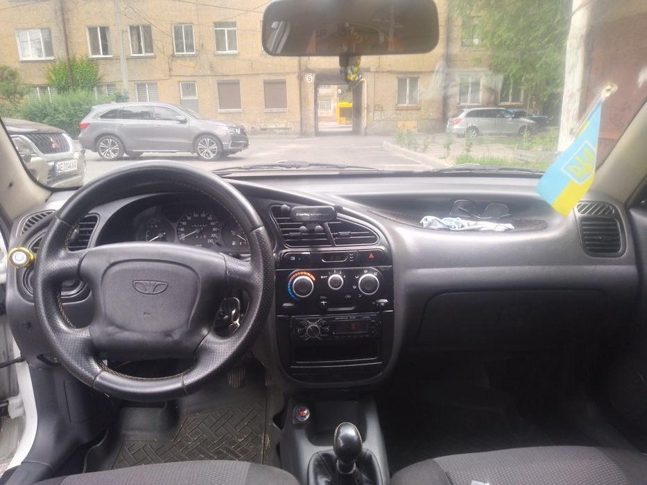 Део Сенс 1.3 2003
