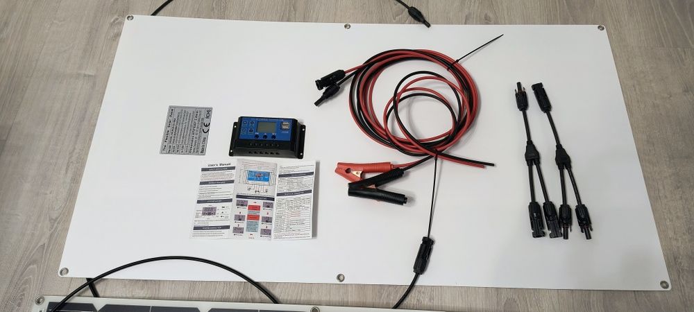 Zestaw paneli słonecznych, fotowoltaicznych 2x100w 2 sterowniki