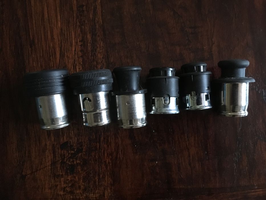 Stare zapalniczki samochodowe Fiat 126p Polonez Zuk syrena