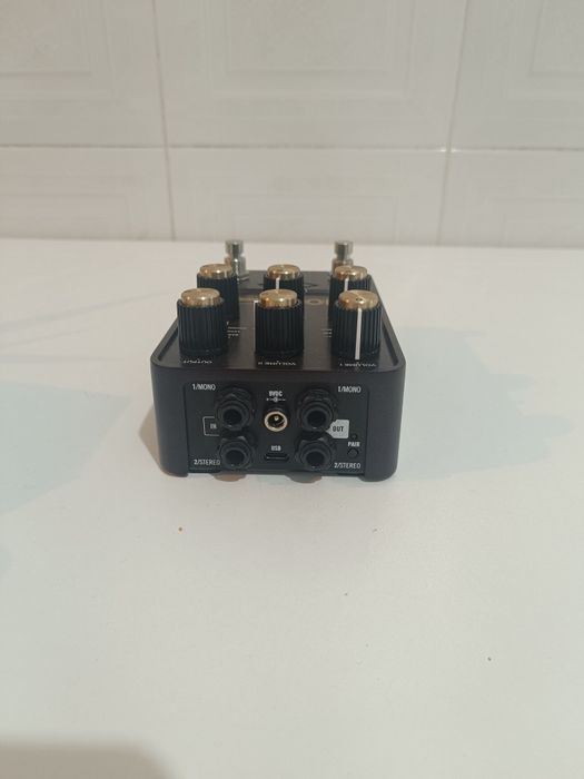Pedal Lion UAFX (troco por tonex pedal)