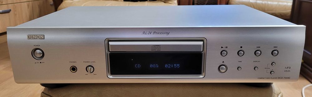 DENON DCD-700AE odtwarzacz CD z oryginalnym pilotem
