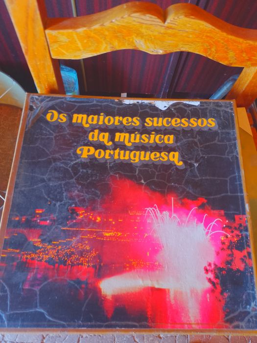 Vendo LPs caixa original anos quarenta - cinquenta... sessenta e seten