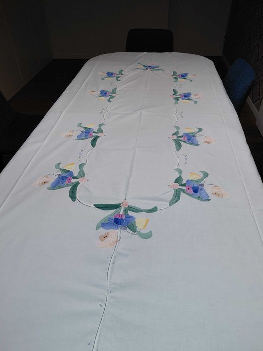 Toalha de mesa 2.5m por 1.5m