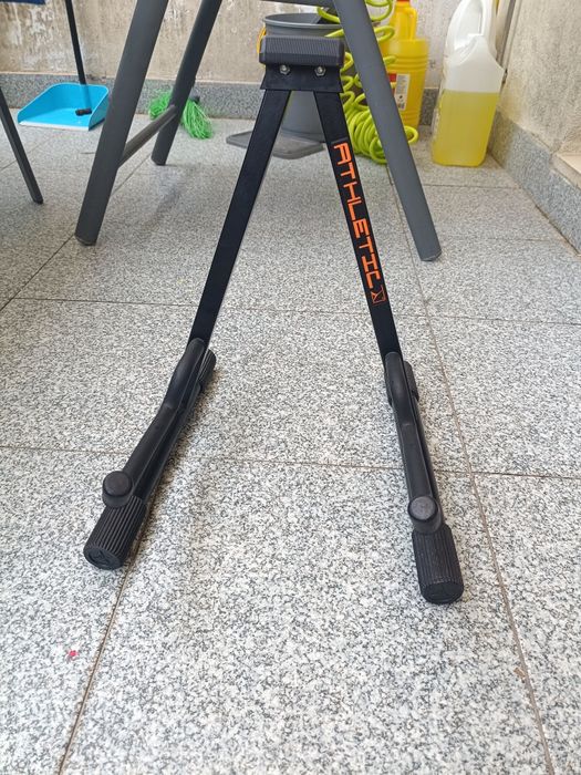 Guitarra clásica Stagg com tripé (negociável)